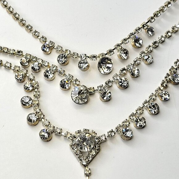 3 Row Crystal Teardrop Headpiece - Picture 8 of 11